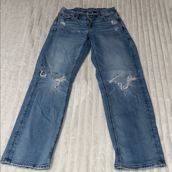 American Eagle Outfitters Denim - American Eagle Curvy Straight Jean | Size 2 Regular